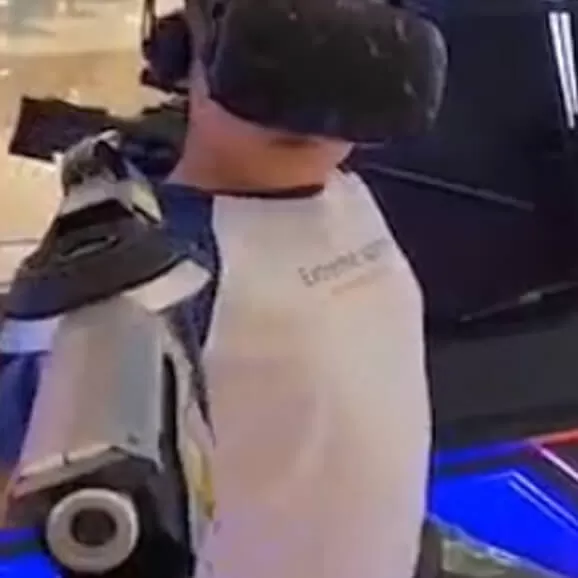 product details of interactive thunder vs vr game hyper immersive experience adaptive gameplay system vr game equipment for game park