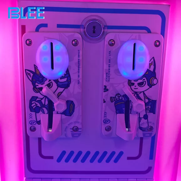 product details of rotational molding four person mixed team gift game machine manufacturer