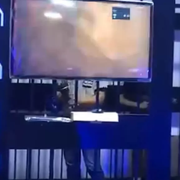 product details of vr four player battle vr game machine manufacturer