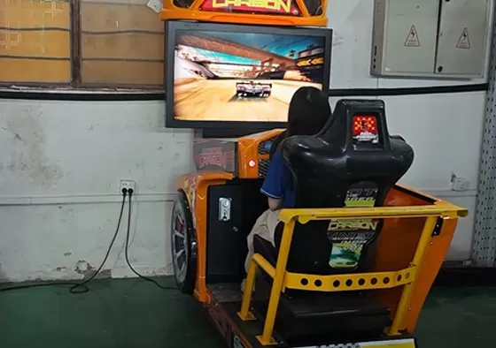 Time Attack Mode: The core challenge! Race against the clock to set the fastest lap time and claim the top spot on the global leaderboard.