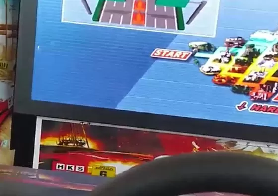 Customizable Race Events: Tailor the racing experience with adjustable options like weather conditions, vehicle specs, and AI difficulty.