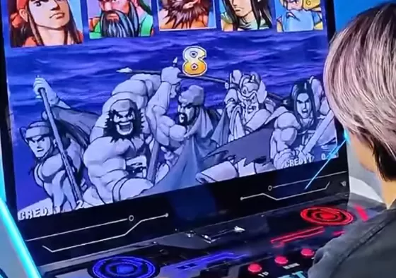 1. Power on: Turn on the power, and the screen will automatically load the main menu interface.