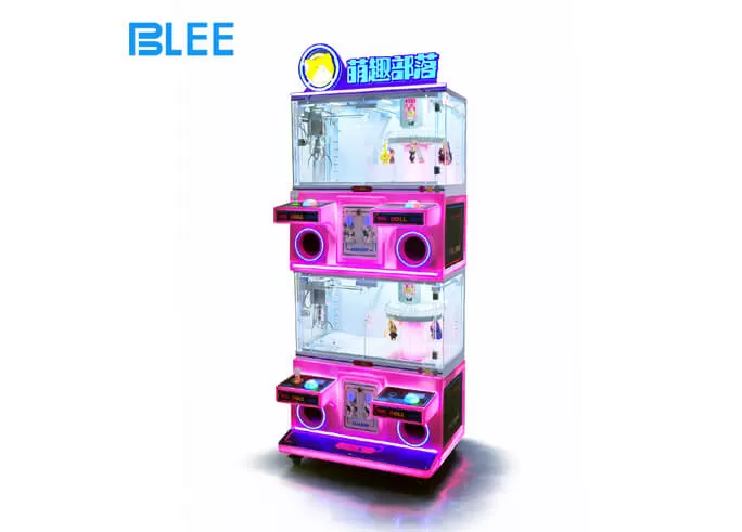 rotational molding four person mixed team gift game machine supplier