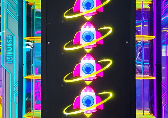 3. Team Battle Mode: Players take turns striking, with teams compared by average or total score.
