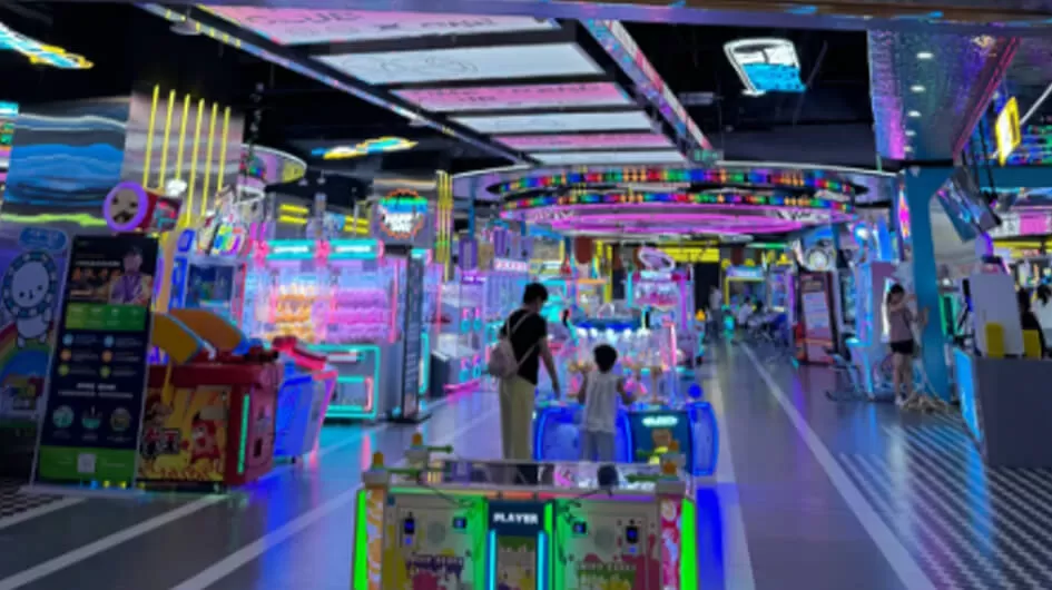 the ball fell 1 8m from the sky gift game machine one stop solution company
