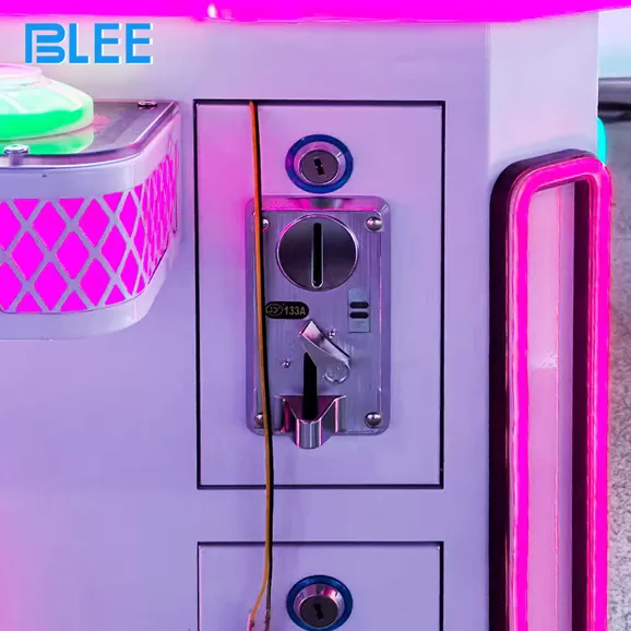 travel cat 4 player island machine price