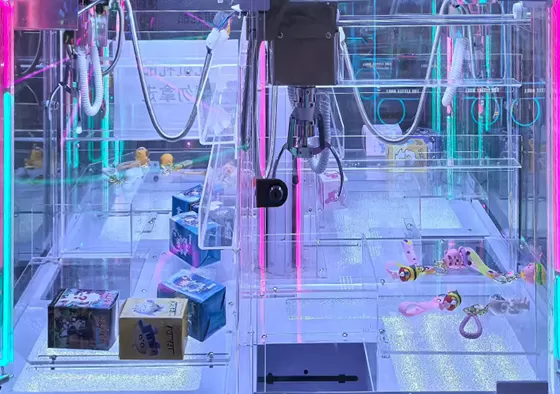 2. Use Joystick to Aim: Use the joystick to move the claw forward, backward, left, and right to find the optimal position for the claw to drop.