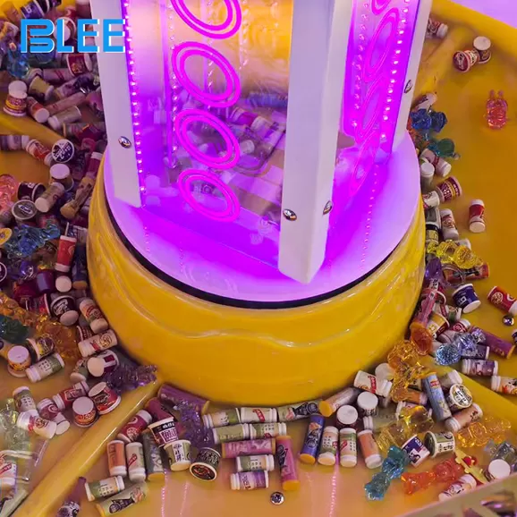 travel cat excavator theme claw machine supplier