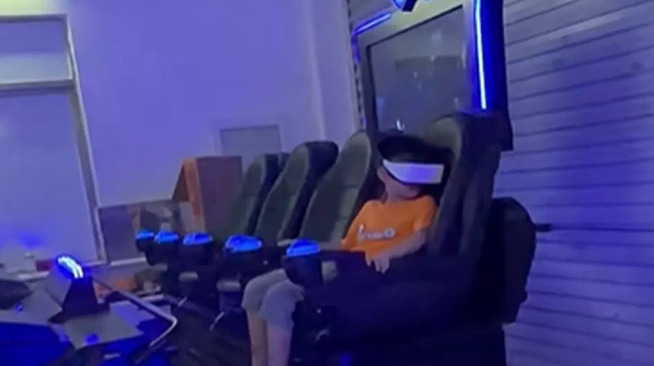vr 6 person darkship vr game machine one stop solution manufacturer