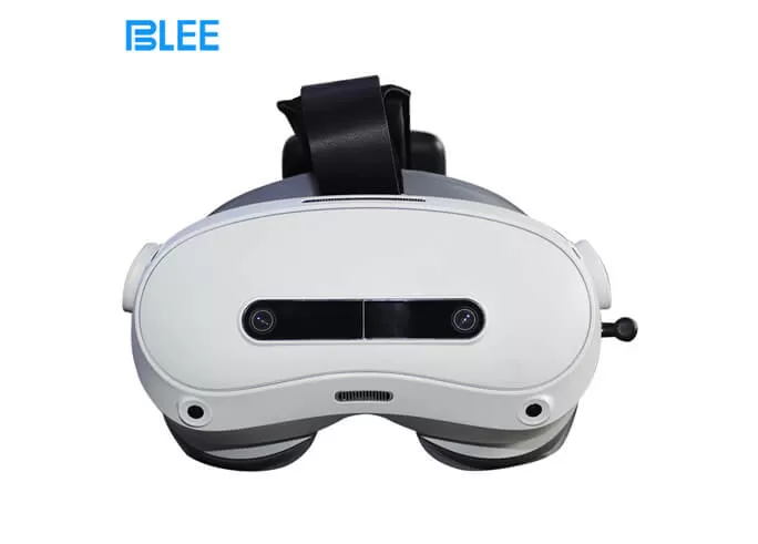 vr large space vr game machine uses