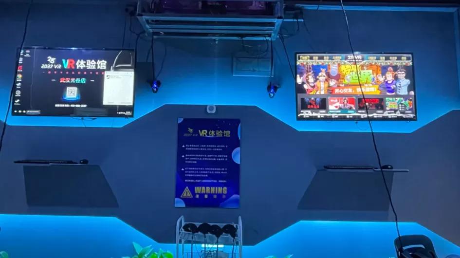 VR - Two-player Battle VR Game Machine One Stop Solution